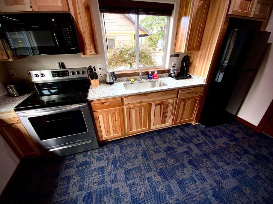 Bear Mountain - Suite 7 แกรนท์พาส ภายนอก รูปภาพ